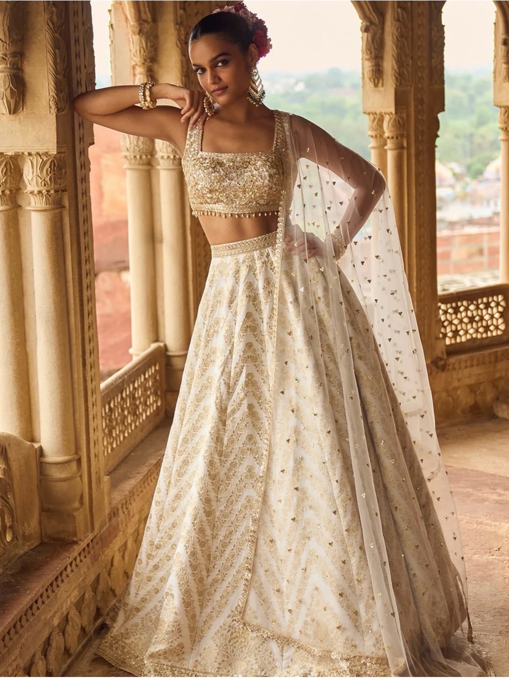 White Embroidered Brocade Lehenga Lashkaraa size M